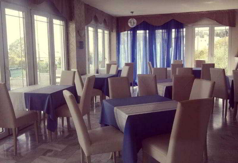 Al Mare Hotel 波利克罗诺 外观 照片